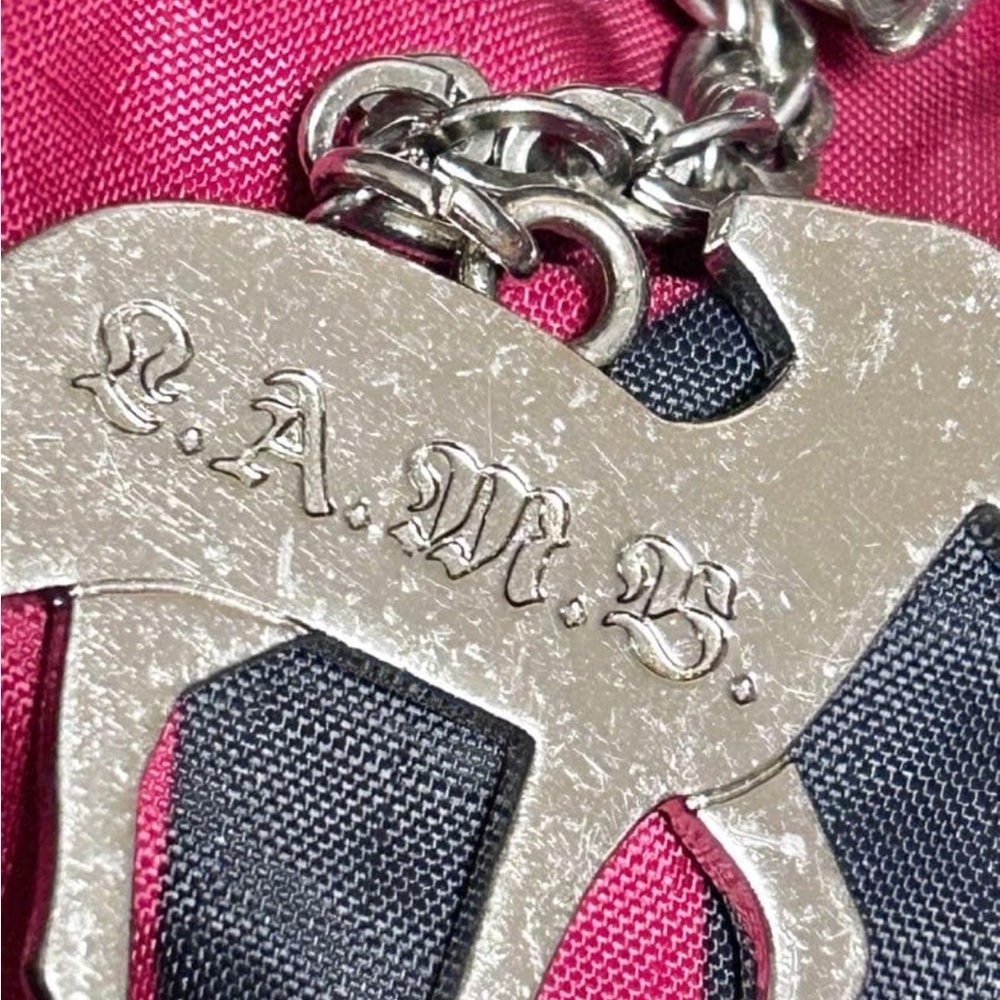 LeSportSac L.A.M.B. Gwen Stefani Y2K Red Small Mini Baby Barrel Bag Angel Demi - Picture 12 of 13